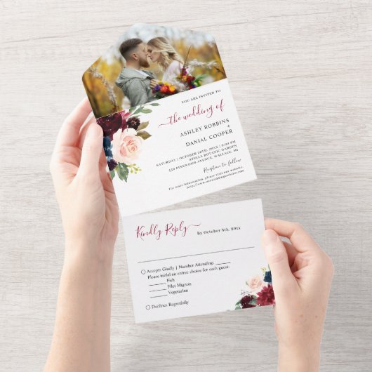 Berichten Foto Burgundy Blush Botanical Floral All In One Uitnodiging (Afscheurbaar)
