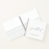 Berichten over een zwarte en witte minimalistische notitieboek (Binnen)