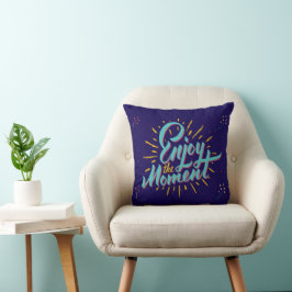 Berichten verheffen voor een positieve vibe kussen