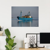 Bering Zee, Crab Boat in de Nederlandse haven, AK Poster (Thuiskantoor)