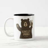 Berkeley Springs West Virginia Peace Bear Tweekleurige Koffiemok (Links)