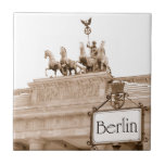 Berlijnse design Tegeltje<br><div class="desc">Het  Berlijnse ontwerp: de Brandenburger Tor.</div>