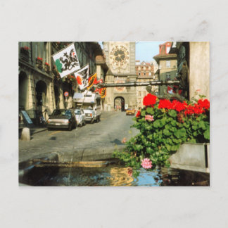Berne, Main street, clocktower en geraniums Briefkaart