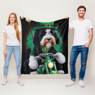 Bernedoodle Dog fiets St. Patrick's Day Fleece Deken
