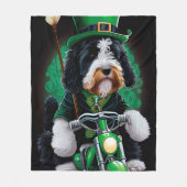 Bernedoodle Dog fiets St. Patrick's Day Fleece Deken (Voorkant)