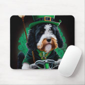 Bernedoodle Dog fiets St. Patrick's Day Muismat (Met muis)