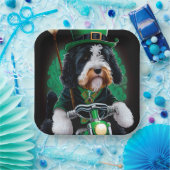 Bernedoodle Dog fiets St. Patrick's Day Papieren Bordje (Feest)