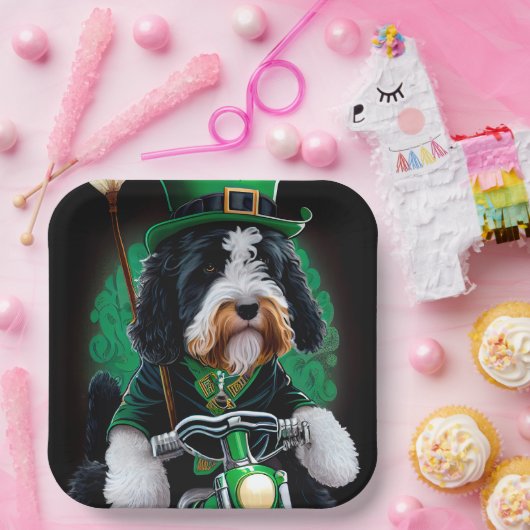 Bernedoodle Dog fiets St. Patrick's Day Papieren Bordje (Feest)