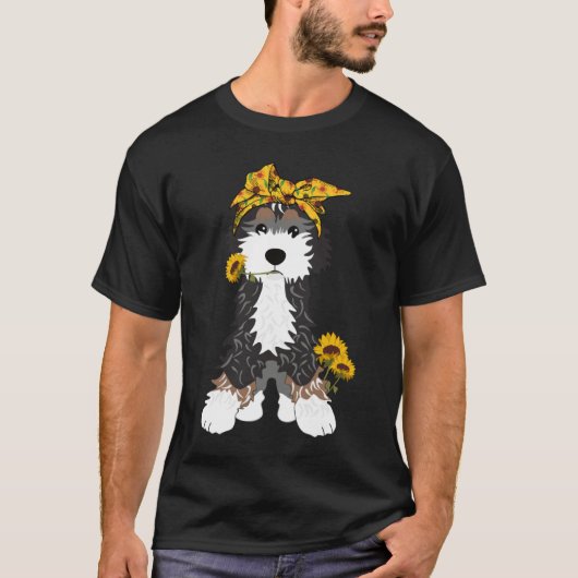 Bernedoodle Dog With Sunflowers T-shirt (Voorkant)