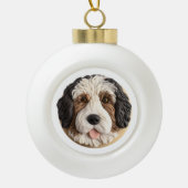 Bernedoodle Hond 3D geïnspireerd Keramische Bal Ornament (Voorkant)