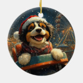 Bernedoodle Hond Achterbaan Kerst Keramisch Ornament (Achterkant)