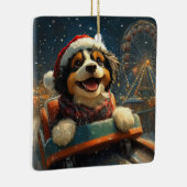 Bernedoodle Hond Achterbaan Kerst Keramisch Ornament (Rechts)