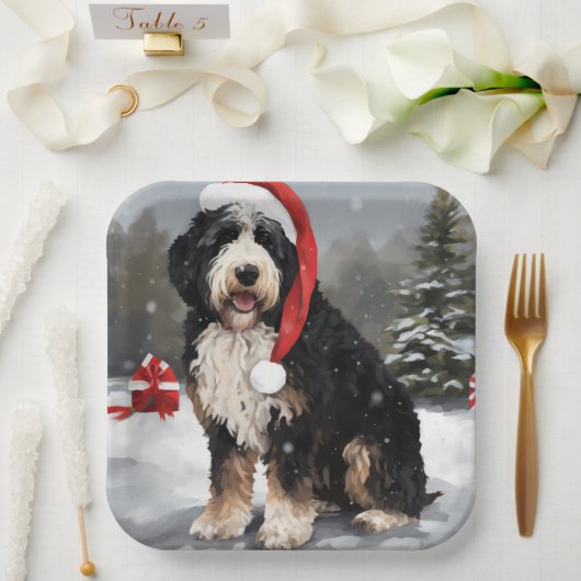 Bernedoodle Hond in Sneeuw Kerstmis Papieren Bordje (Huwelijk)