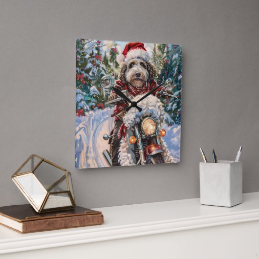 Bernedoodle Hond Rijden Motorfiets Kerstmis Vierkante Klok (Kantoor)
