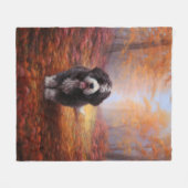 Bernedoodle in Herfstbladeren Herfst Inspire Fleece Deken (Voorkant (Horizontaal))
