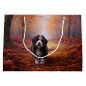 Bernedoodle in Herfstbladeren Herfst Inspire Groot Cadeauzakje (Voorkant)
