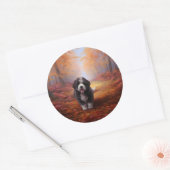 Bernedoodle in Herfstbladeren Herfst Inspire Ronde Sticker (Envelop)
