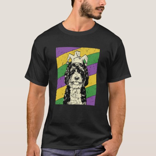 Bernedoodle Jester Mardi Gras Doodle Dog Mom or Da T-shirt (Voorkant)