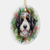 Bernedoodle Kerstkrans Festieve Pup Keramisch Ornament (Rechts)