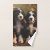 Bernedoodle Puppy Herfstpracht Pompoen Bad Handdoek (Handdoek)