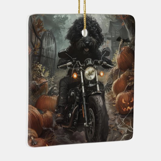 Bernedoodle Rijden Motorfiets Halloween Eng Keramisch Ornament (Rechts)