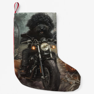 Bernedoodle rijdt op motorfiets Halloween griezeli Kleine Kerstsok