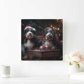 Bernedoodle Snowy Sleigh Kerstdecoratie Vierkante Klok (Huis)