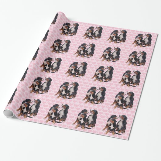 Berner Berghonden met Roze Harten Cadeaupapier (Uitgerold)