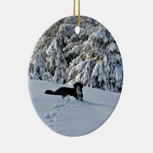 Berner in de sneeuw keramisch ornament (Rechts)