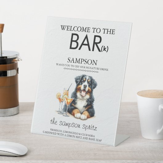 Berner Mountain Dog Bar Reclamebord Met Voetstuk (Insitu)