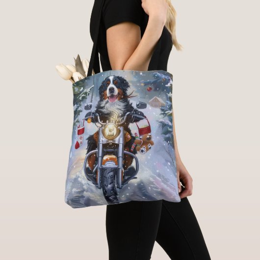 Berner Mountain Dog Riding Motorfiets Kerstmis Tote Bag (Dichtbij)
