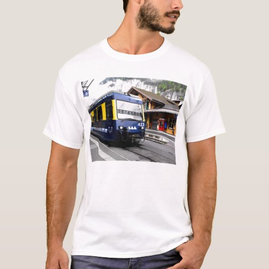 Berner Oberland bahn in Zwitserland T-shirt (Voorkant)