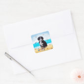 Berner Sennenhond op het strand Vierkante Sticker (Envelop)