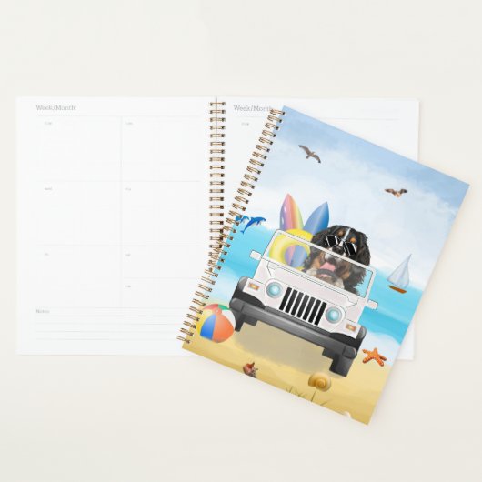 Berner Sennenhond rijdt op het strand Planner (Display)
