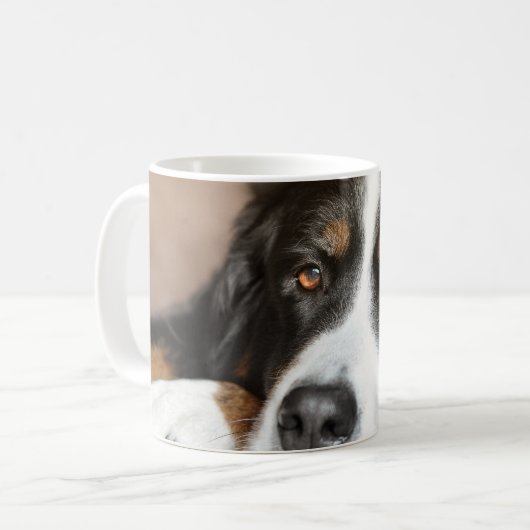 bernese berghond koffiemok (Voorkant links)