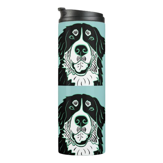 Bernese Berghond Latte Mok (Geroteerd rechts)