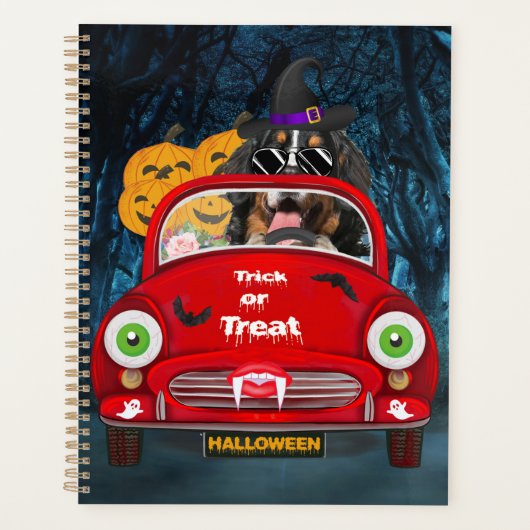 Bernese Mountain Dog Driving Car Scary Halloween Planner (Voorkant)