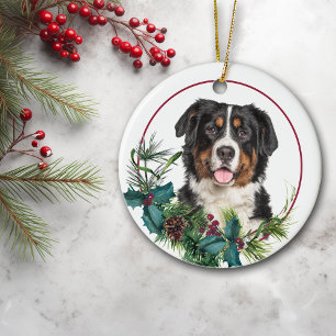 Bernese Mountain Dog Evergreen Berry Wreath Keramisch Ornament