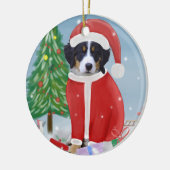 Bernese Mountain Dog in sneeuw met kerstcadeaus Keramisch Ornament (Links)