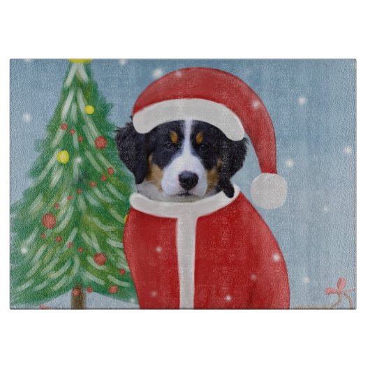 Bernese Mountain Dog in sneeuw met kerstcadeaus Snijplank (Voorkant)