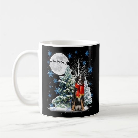 Bernese Mountain Dog onder Moonlight Snow Christma Koffiemok (Links)