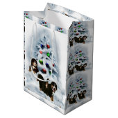 Bernese Mountain Dog Puppies Kerstmis Medium Cadeauzakje (Voorkant Gekanteld)