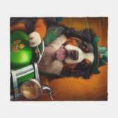 Bernese Mountain Driving Bike St. Patrick's Day Fleece Deken (Voorkant (Horizontaal))