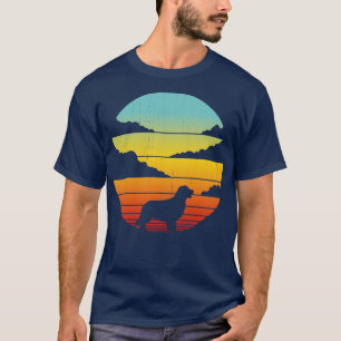 Bernese Mountain Retro  Sunset 60s 70s voor T-shirt
