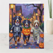 Bernese Mountain Trick-or-Treating op Halloween Kaart (Voorkant)