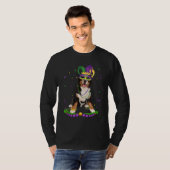 Bernese Mountain Wearing Carnival Mask Mardi Gras T-shirt (Voorkant volledig)