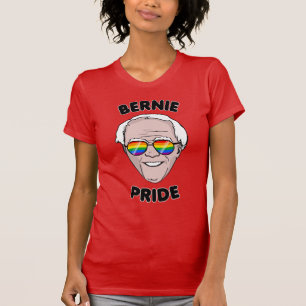 Bernie Sanders trots T-shirt