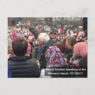 Bernie Speaking Women's March Memorabilia Briefkaa Briefkaart