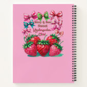 Berry and  Bow Sweet Kindergarten Chic Notitieboek (Achterkant)