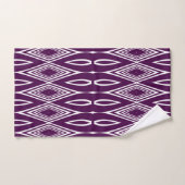 Berry and White Geometric Diamond Patterned Bad Handdoek (Handdoek)
